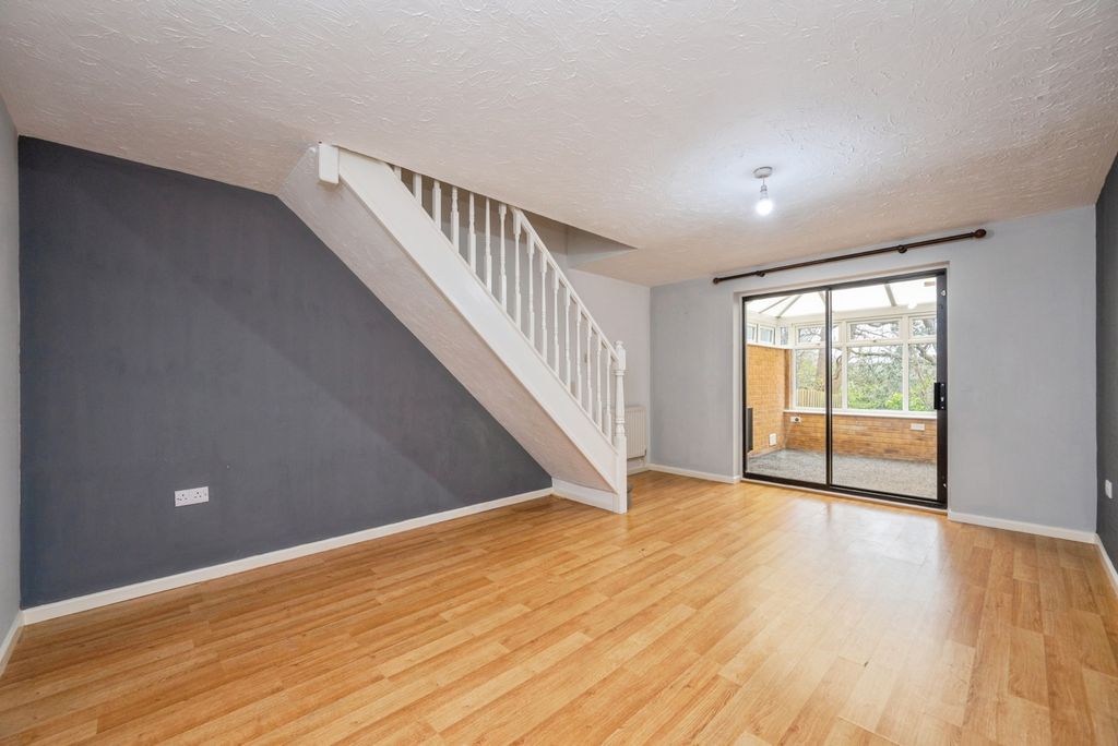 Property photo 2 of 20 Photo