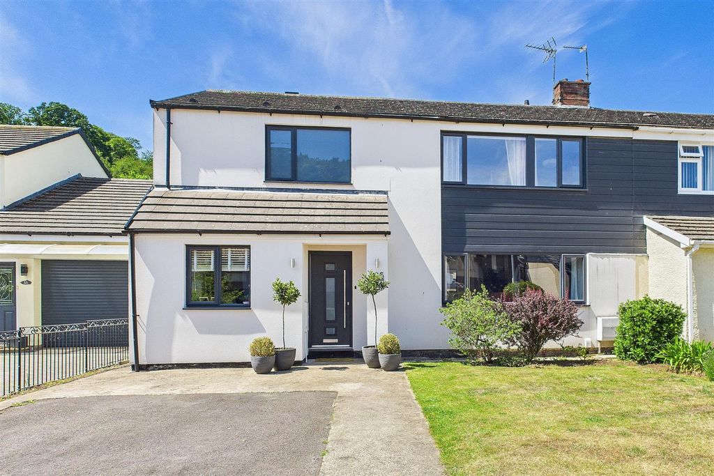 Property photo 1 of 22
