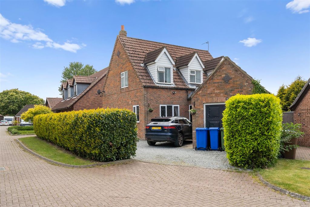 Property photo 1 of 21
