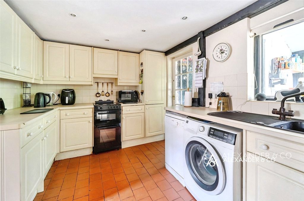 Property photo 3 of 28 Picture No. 28