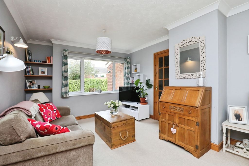 Property photo 2 of 16 Photo