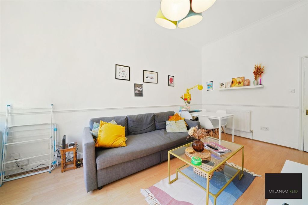 Property photo 3 of 10 52-54 East Dulwich Road - Ck7Sdjygkwgwsbo9Hvhf.Jpg