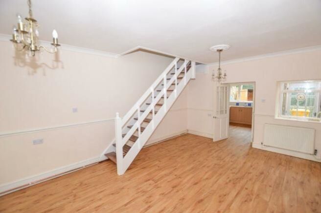 Property photo 2 of 9 2