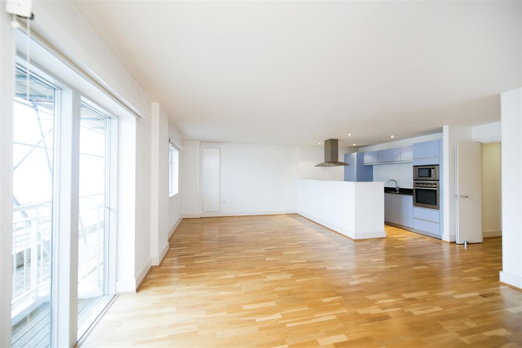 Property photo 2 of 11 P (4).Jpg