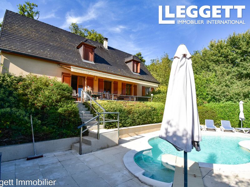 Property photo 2 of 10