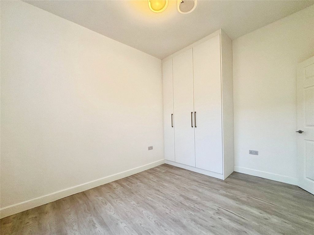 Property photo 3 of 12 Bedroom