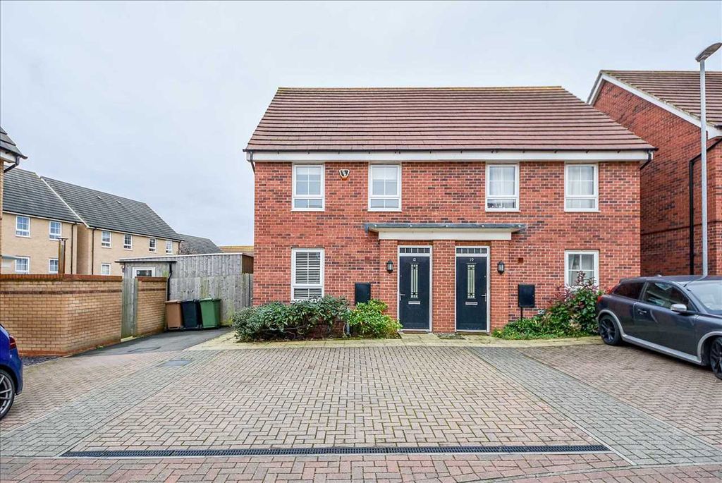 Property photo 1 of 8 Main Picture