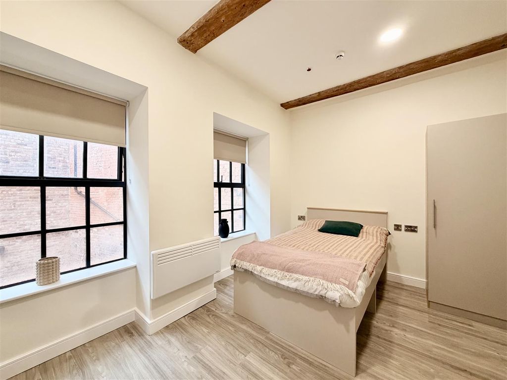 Property photo 1 of 11 Image00016.Jpeg