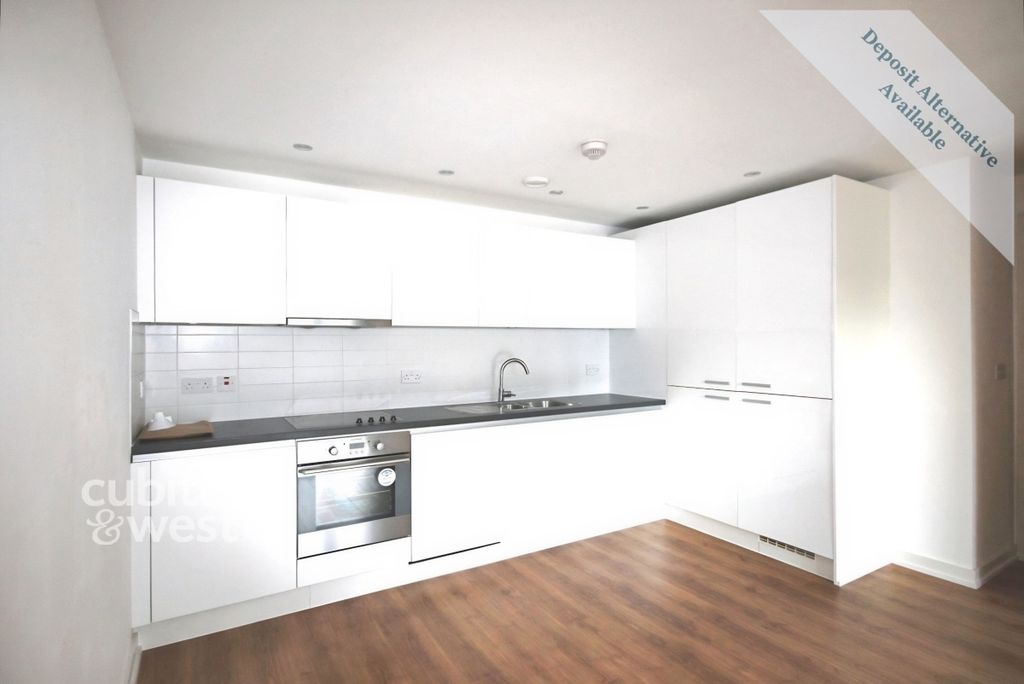 Property photo 2 of 9 Kitchen