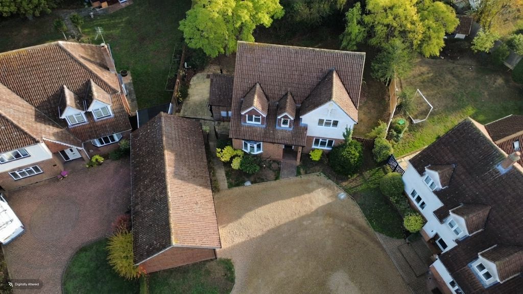 Property photo 2 of 30