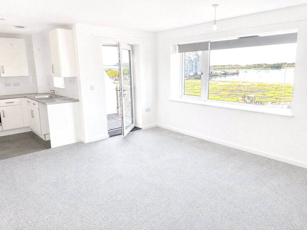 Property photo 2 of 10 Picture No. 06