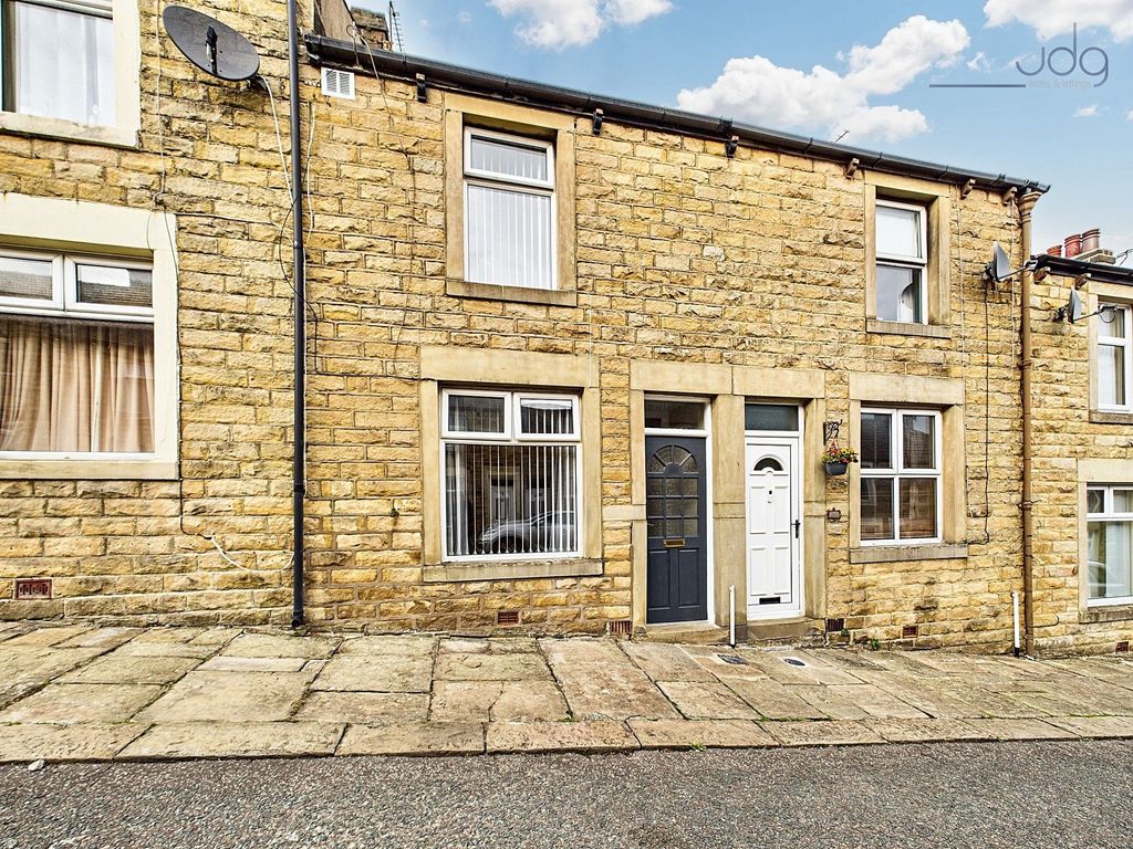 Property photo 1 of 9 Welcome To Trafalgar Road