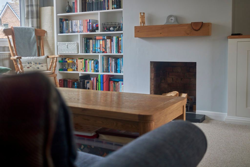 Property photo 3 of 19 Living Room