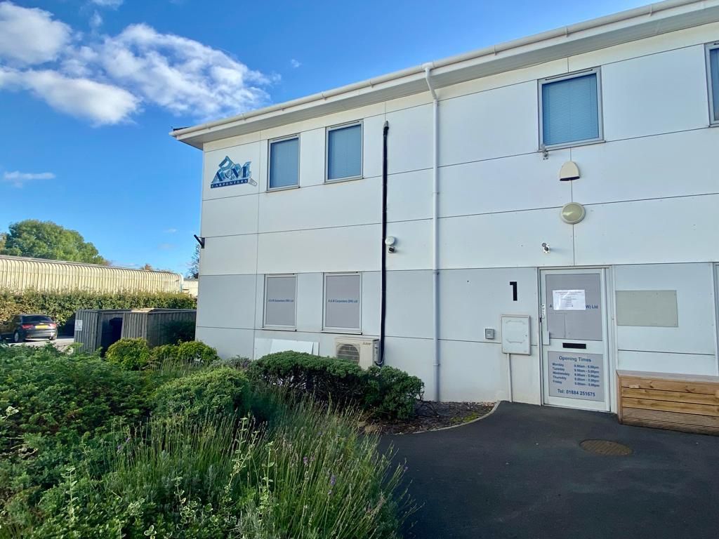 Property photo 1 of 11 Front