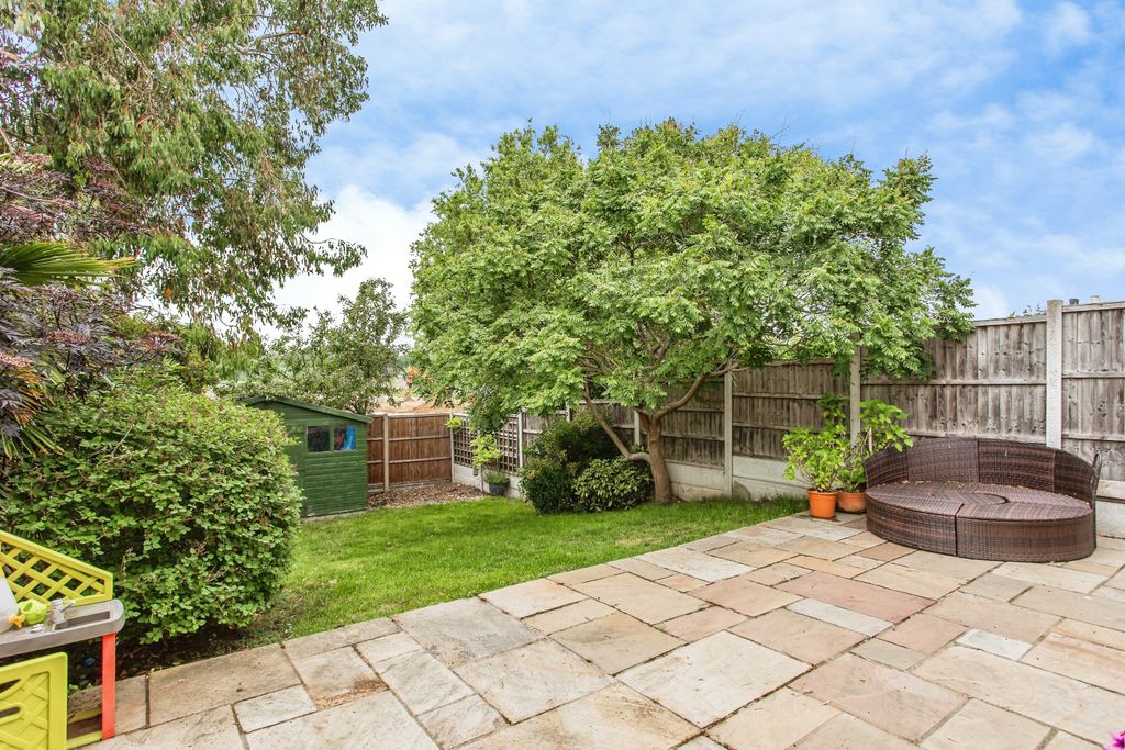 Property photo 2 of 22 Rear Garden
