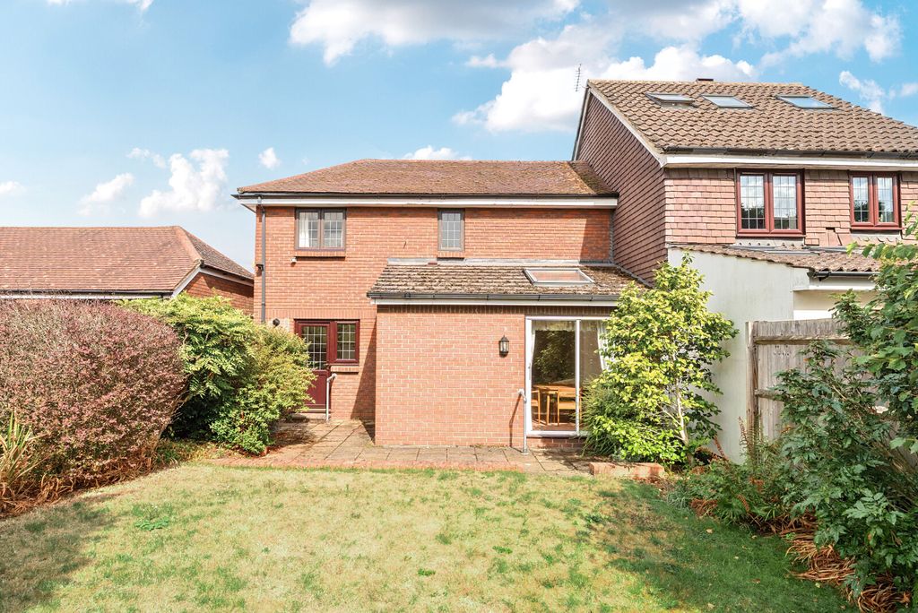 Property photo 2 of 19 1342846-4-68Adc49...