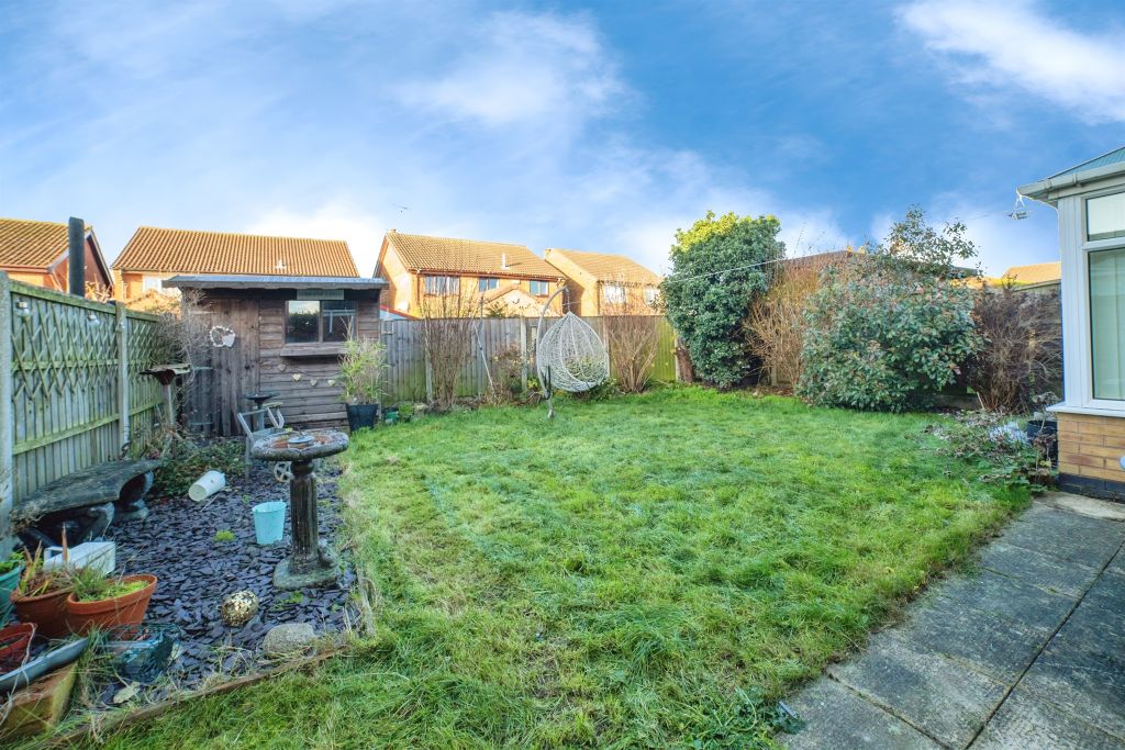 Property photo 2 of 17
