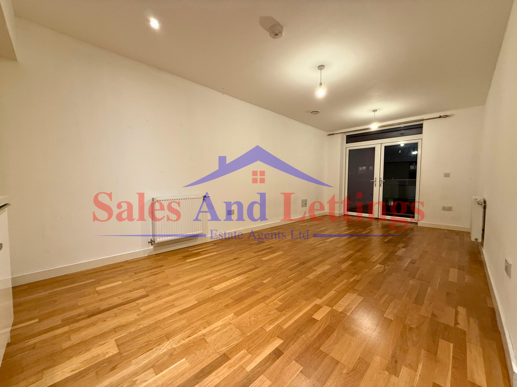 Property photo 3 of 7