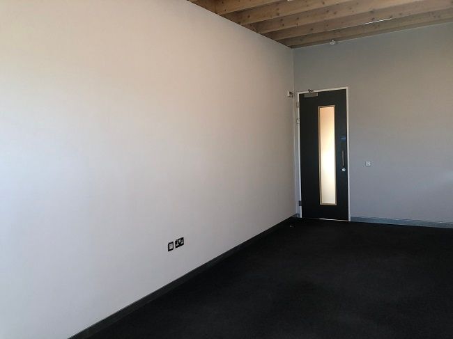 Property photo 1 of 6 Office Interior 