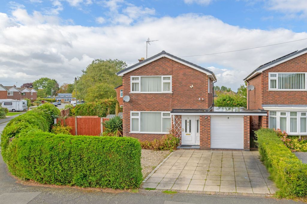 Property photo 1 of 19