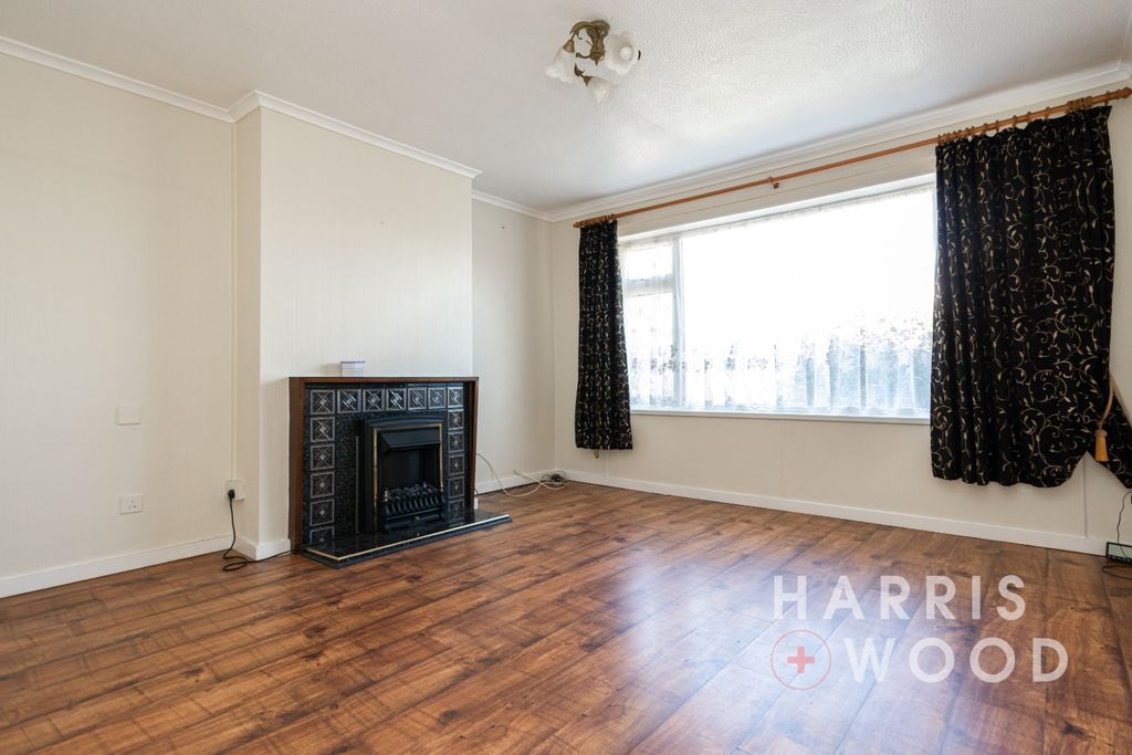 Property photo 3 of 12 4096664