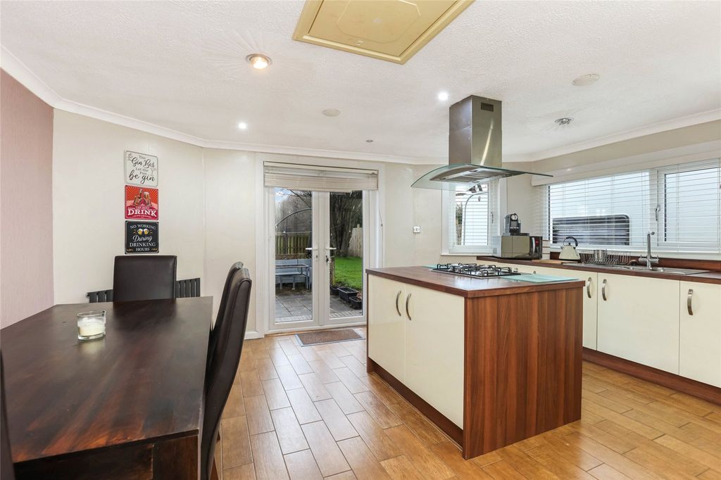 Property photo 3 of 17 Picture No. 07