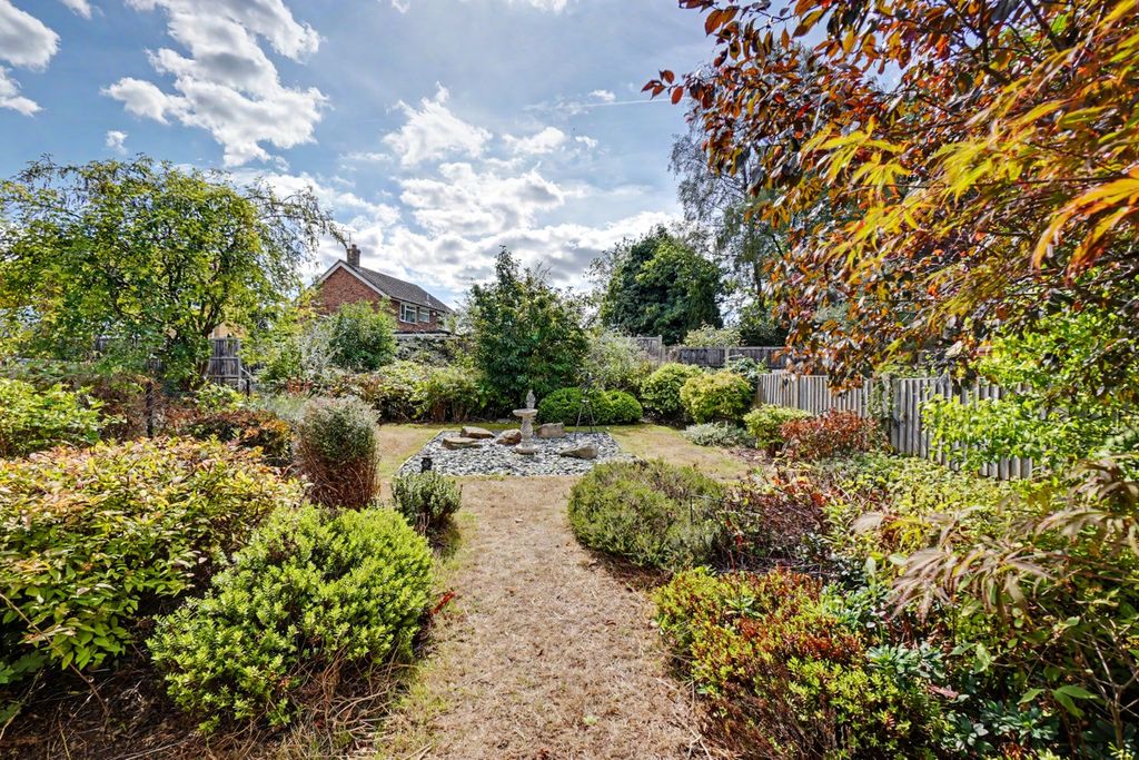 Property photo 2 of 22 4183976