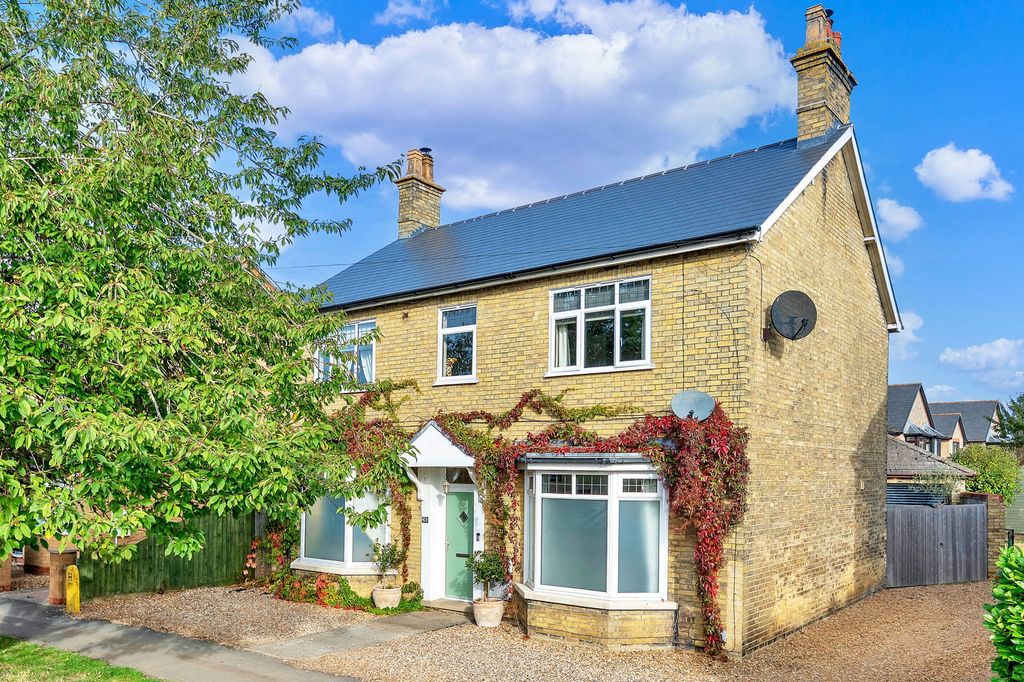 Property photo 2 of 19