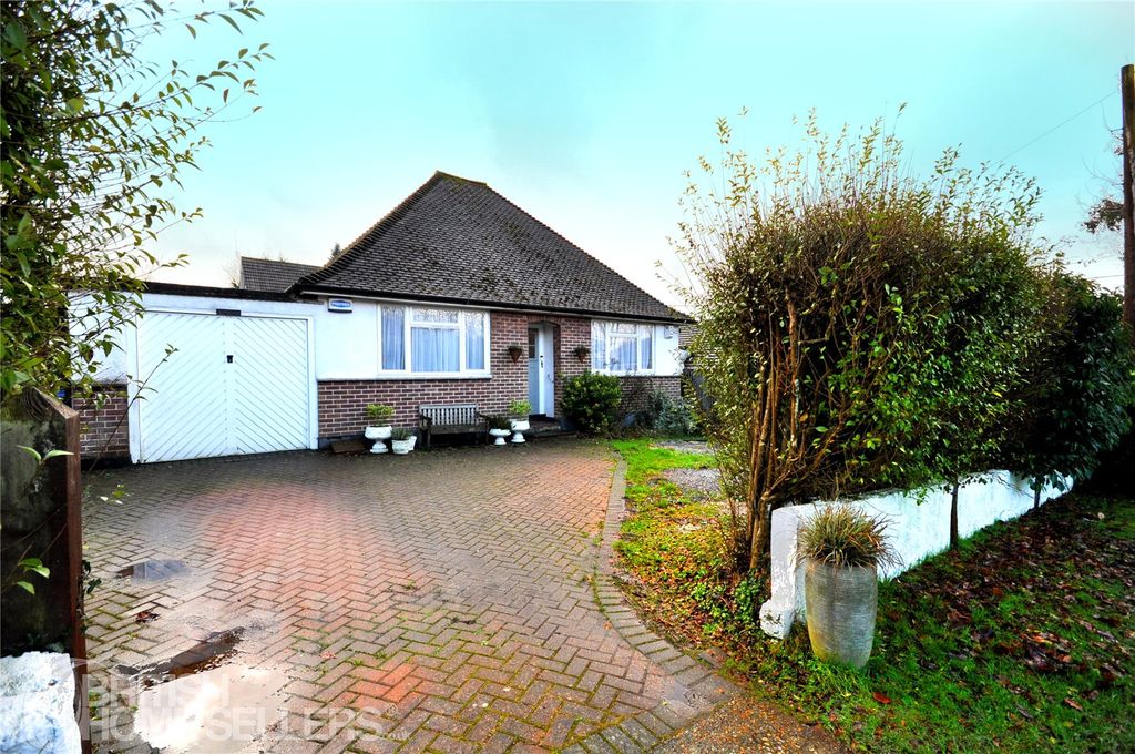 Property photo 1 of 21 Picture No. 15