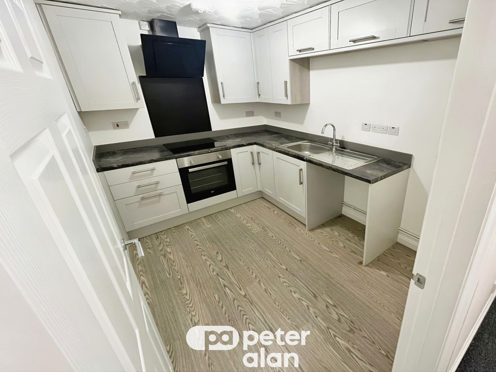 Property photo 3 of 6 Image