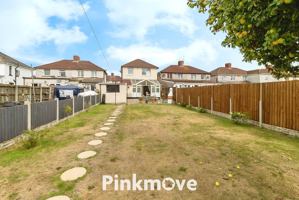 Property photo 3 of 21