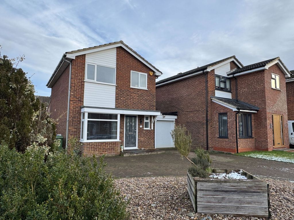 Property photo 1 of 9