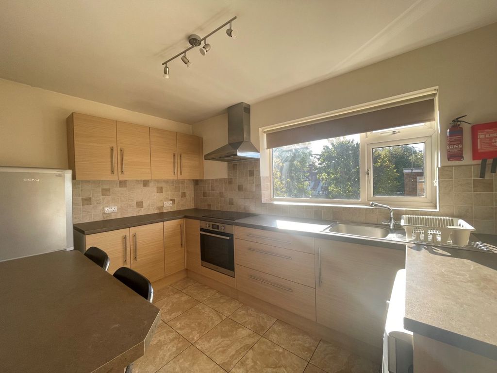 Property photo 3 of 9 Picture No. 26