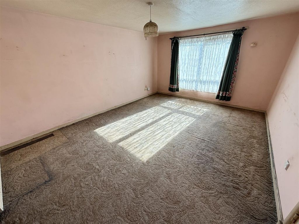 Property photo 2 of 8 Img_5607.Jpeg