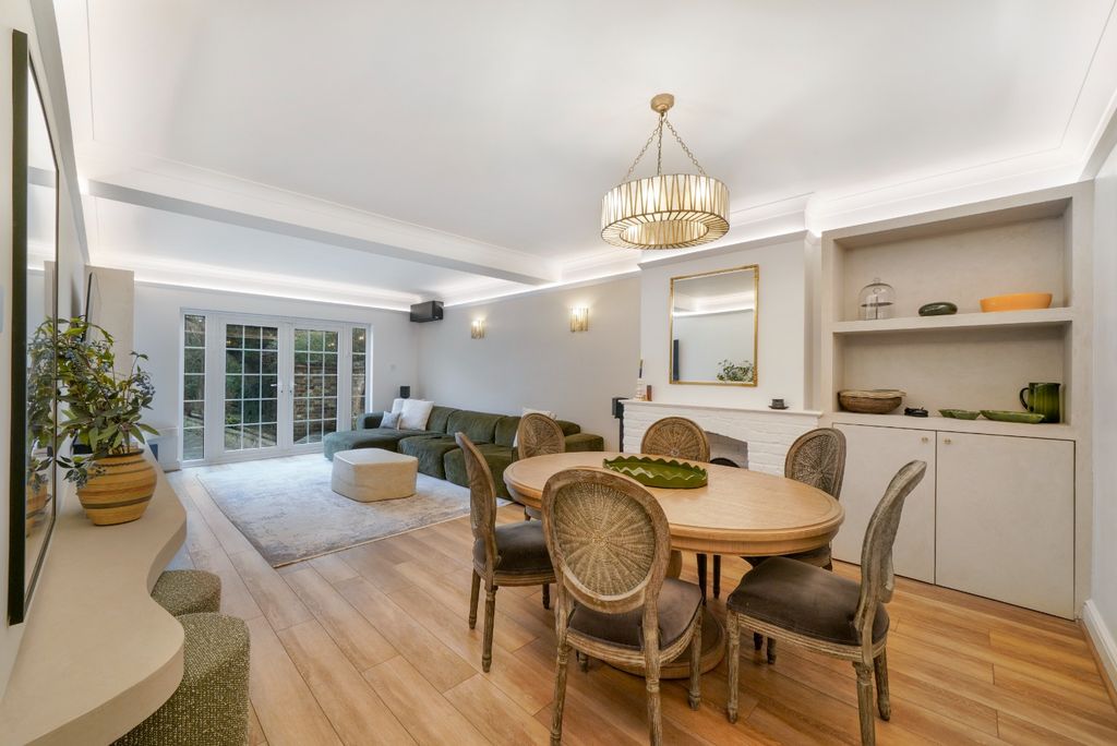 Property photo 3 of 28 4730234