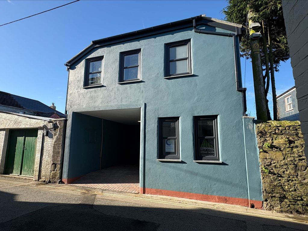Property photo 1 of 19 External