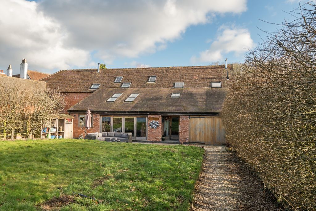 Property photo 1 of 22 1249469 (4)