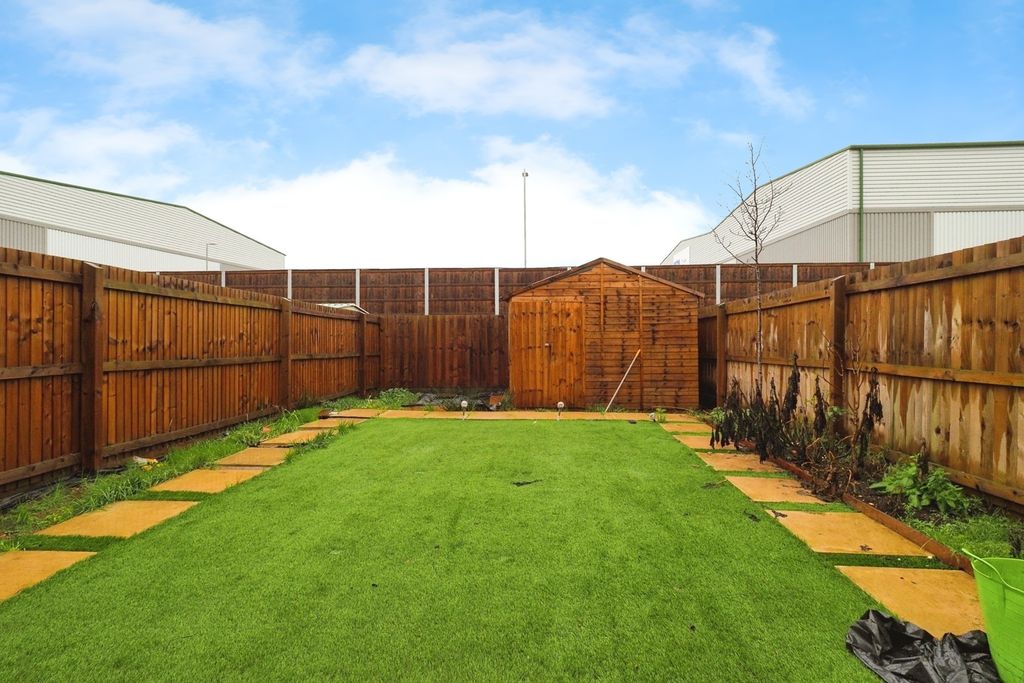 Property photo 2 of 14 Pbox-Img.Jpg