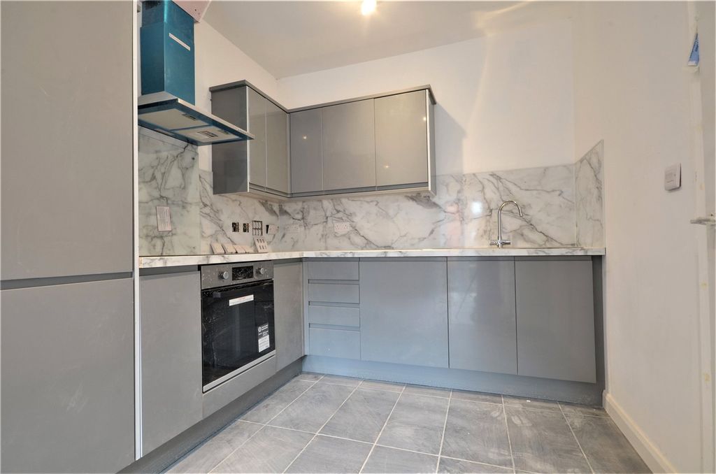 Property photo 3 of 11 Picture No. 04