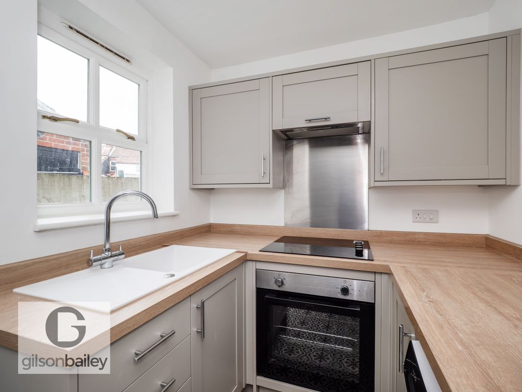 Property photo 2 of 10 103Waterlooroad-21