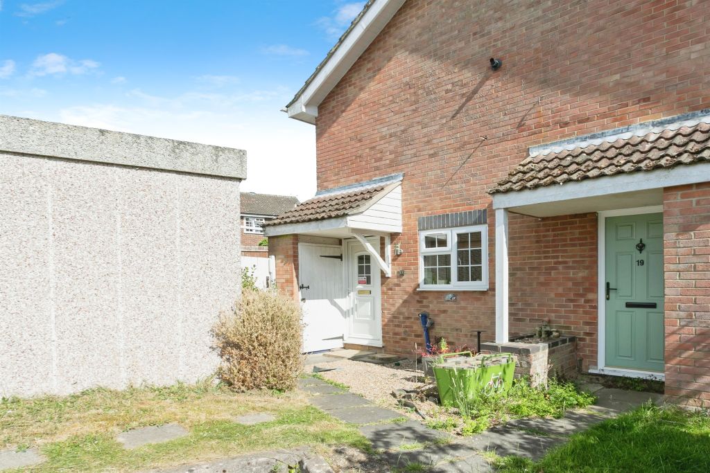 Property photo 1 of 13