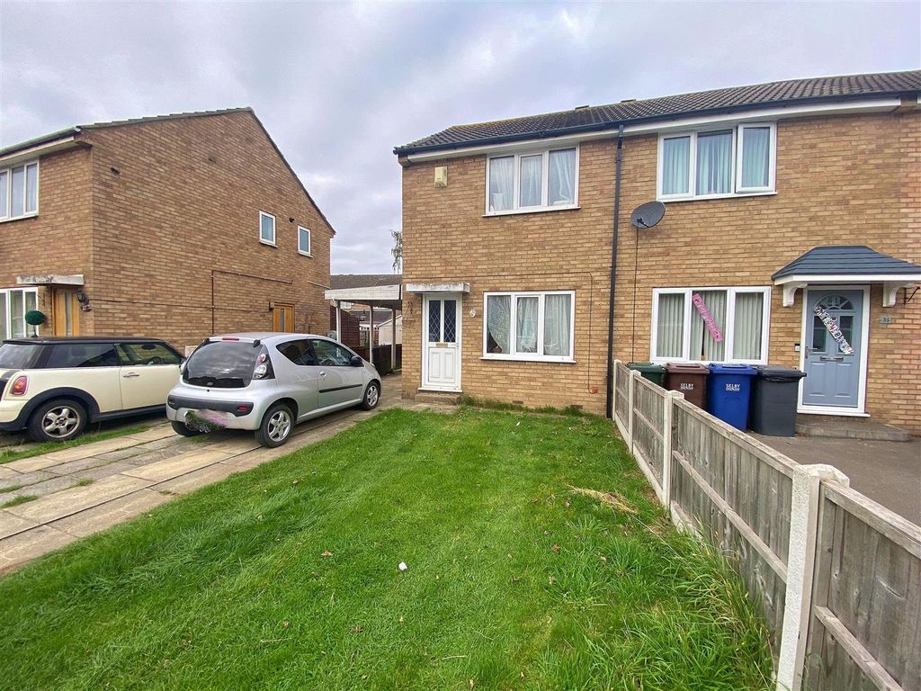 Property photo 1 of 8 Front External