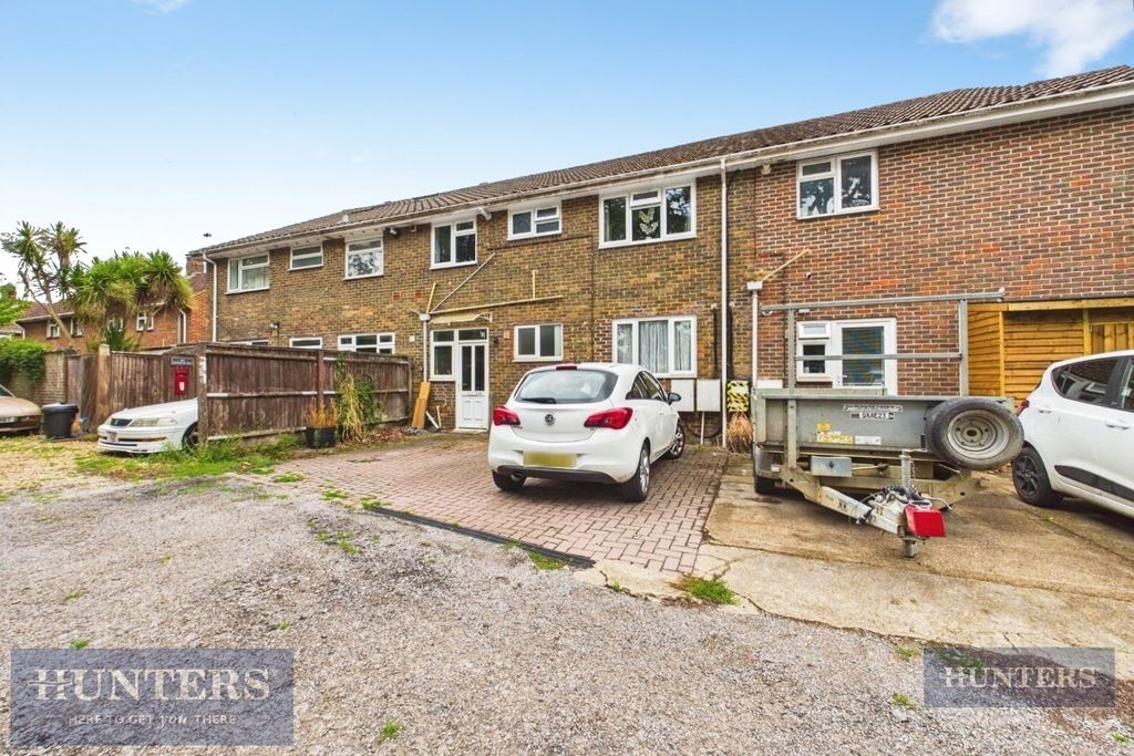 Property photo 2 of 9 Pbox-Img.Jpg