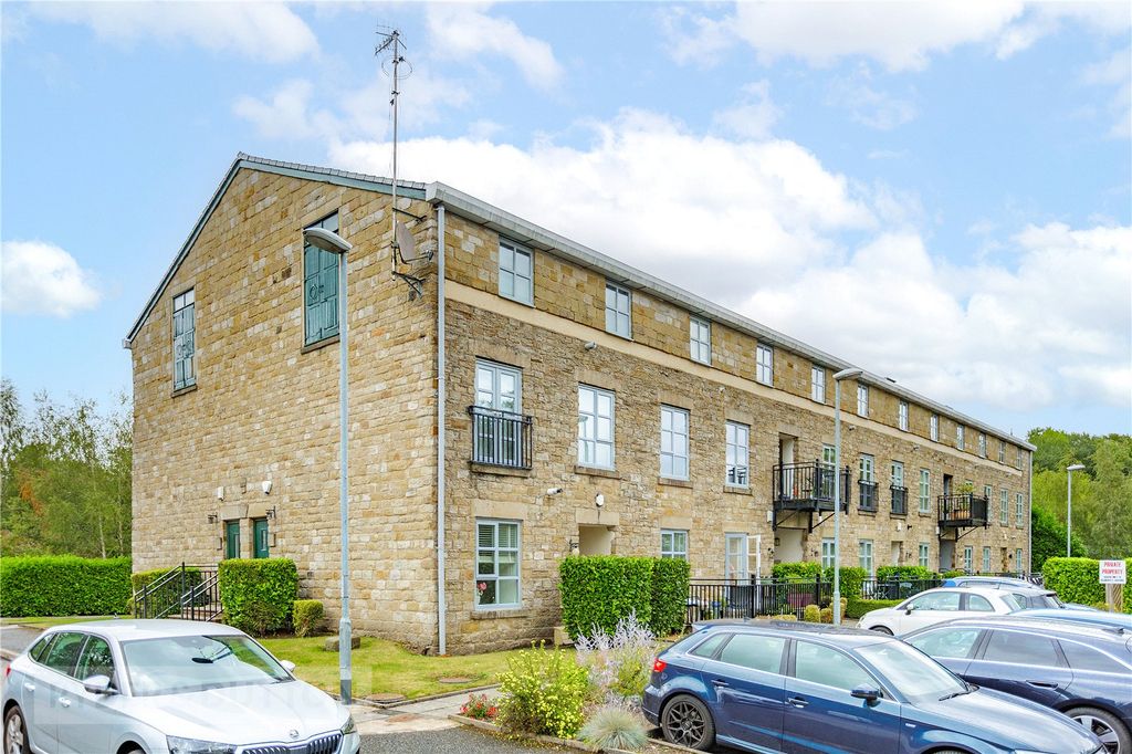 Property photo 1 of 20 Queen Street Mills