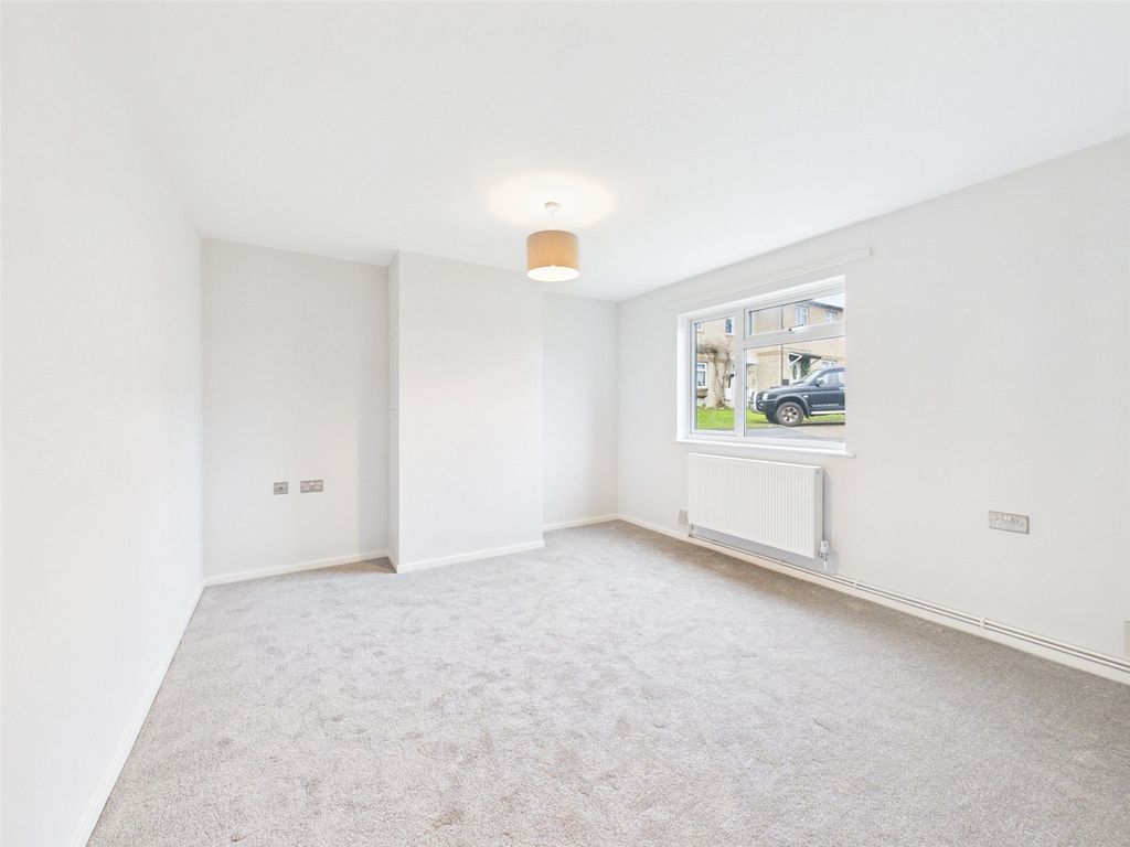 Property photo 3 of 19 Picture No. 01