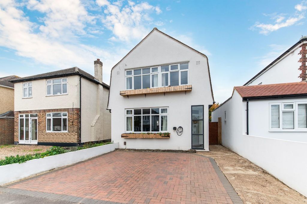 Property photo 1 of 20 Francis Close, (20).Jpg