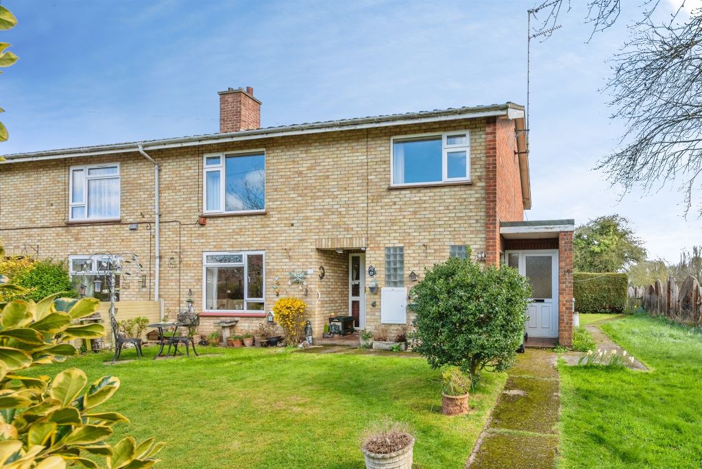 Property photo 1 of 18