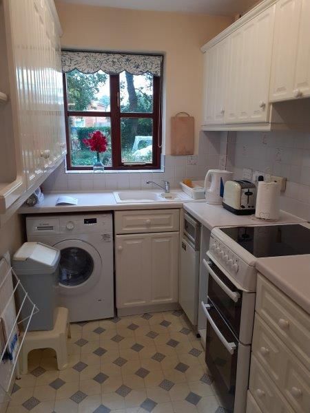 Property photo 2 of 25