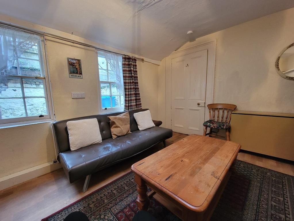 Property photo 2 of 17 Cup1280Rdc Lounge.Jpg