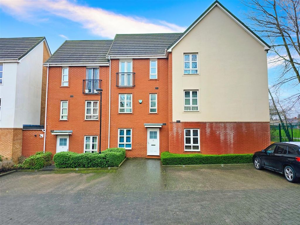 Property photo 1 of 14 Heathlands Grange Burton On Trent (1).Jpg
